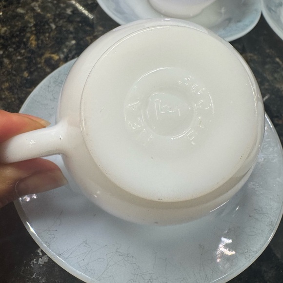 Classic FEDERAL GLASS White Tea Cup and Saucer Set - Picture 4 of 6